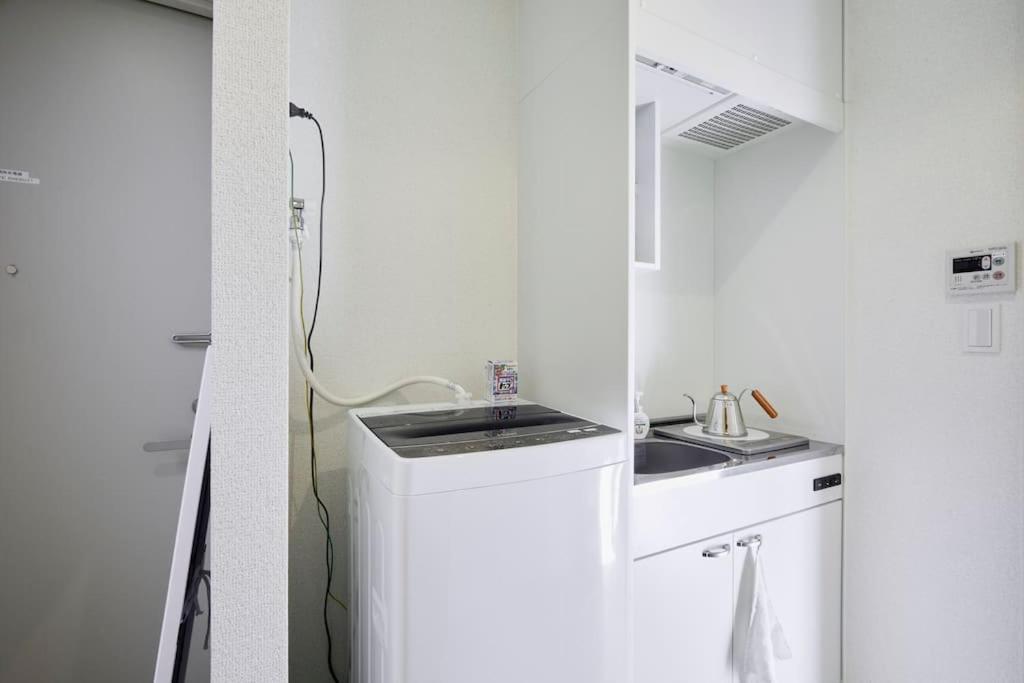 【great Location!】near Shinjuku Sta./cafe#202 Apartemen *